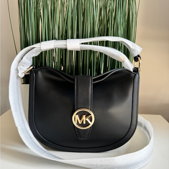 MICHAEL Michael Kors Handbags - Michael Kors Crossbody new